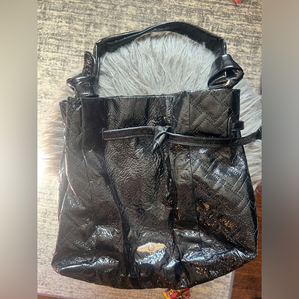 Elliot Lucca patent leather shoulder bag